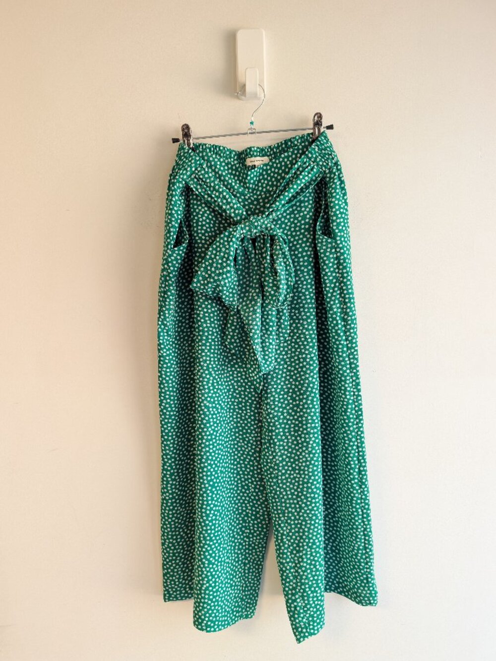 Max Studio Dot Print Wide Leg Tie waist Crop Pant